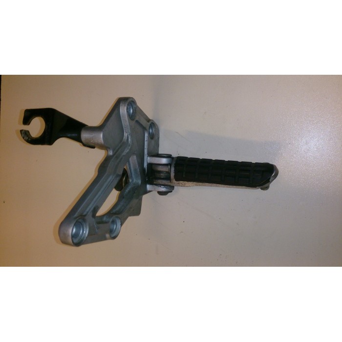 Kawasaki GPX600R Schetsplaat rechtsvoor met voetsteun Kawasaki GPX600R Schetsplaat rechtsvoor met voetsteun
